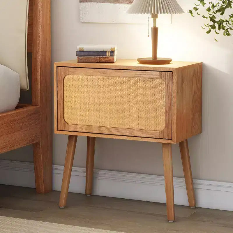 Comodino con pannello in rattan naturale/noce con cassetto ribaltabile, 1 pezzo