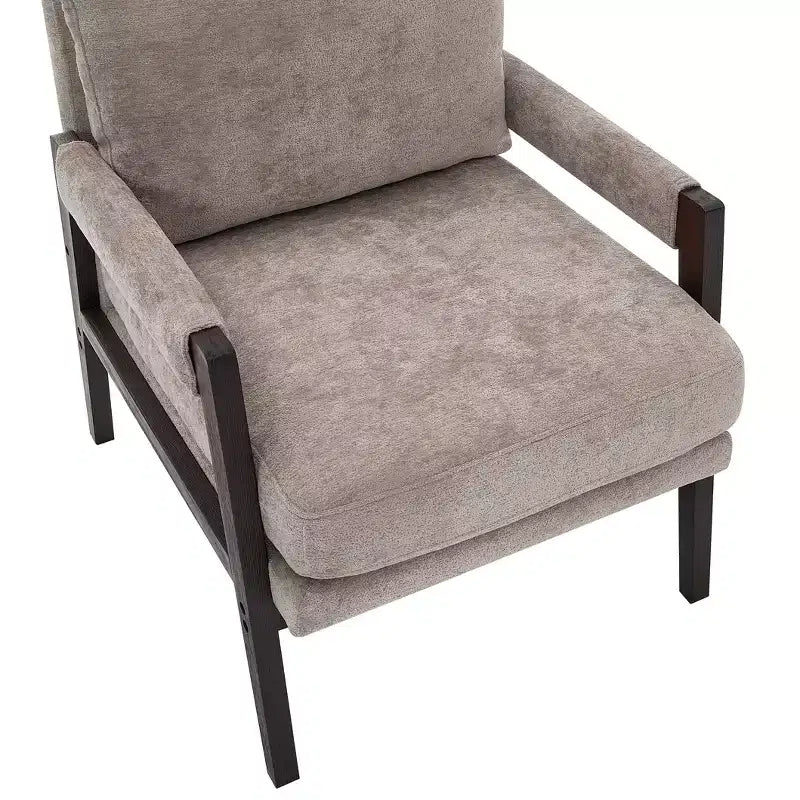 Poltrona accentuata imbottita in ciniglia Kelly di Roundhill Furniture, stile moderno metà secolo